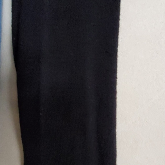 BCBG Body Con sweater dress in black - Picture 5 of 5